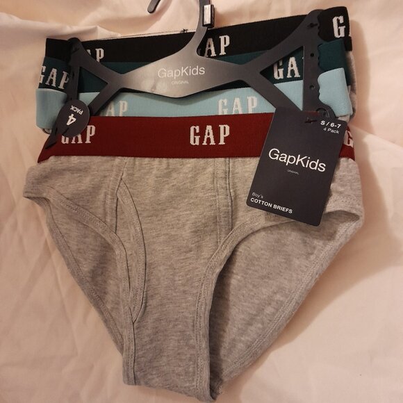 Gap Kids New With Tags Boys Underwear Pack of 4 Cotton Briefs Size Small 6/7 - Picture 2 of 4